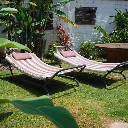 Manaca Hospedaria Hostel Ilhabela Kültér fotó
